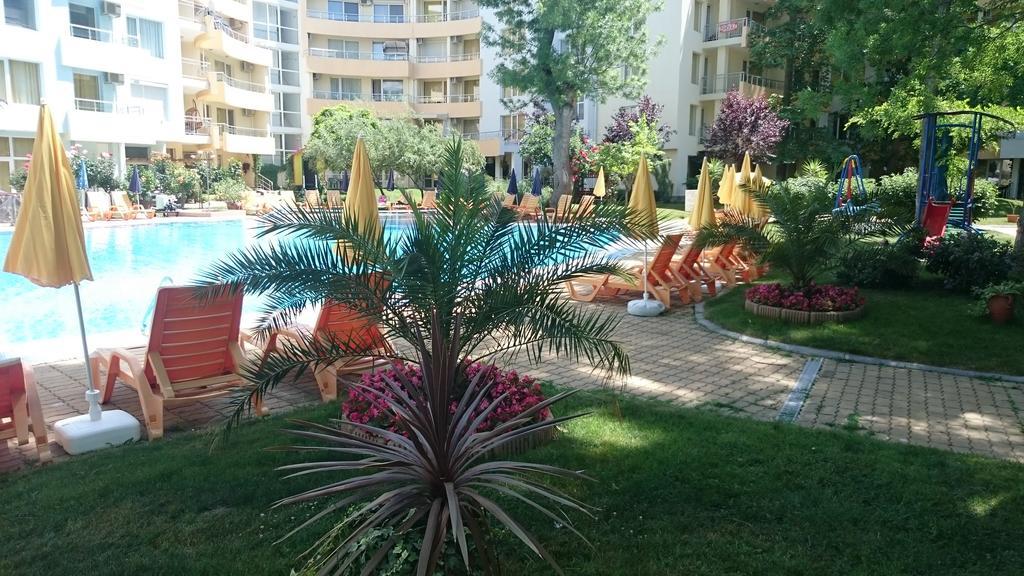 סאני ביץ' Yassen Holiday Village מראה חיצוני תמונה