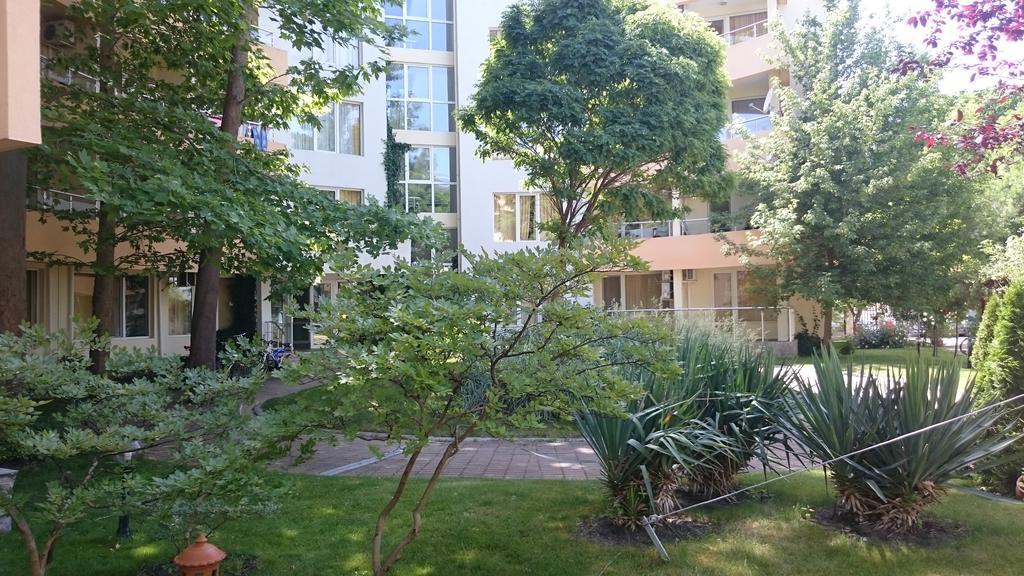 סאני ביץ' Yassen Holiday Village מראה חיצוני תמונה