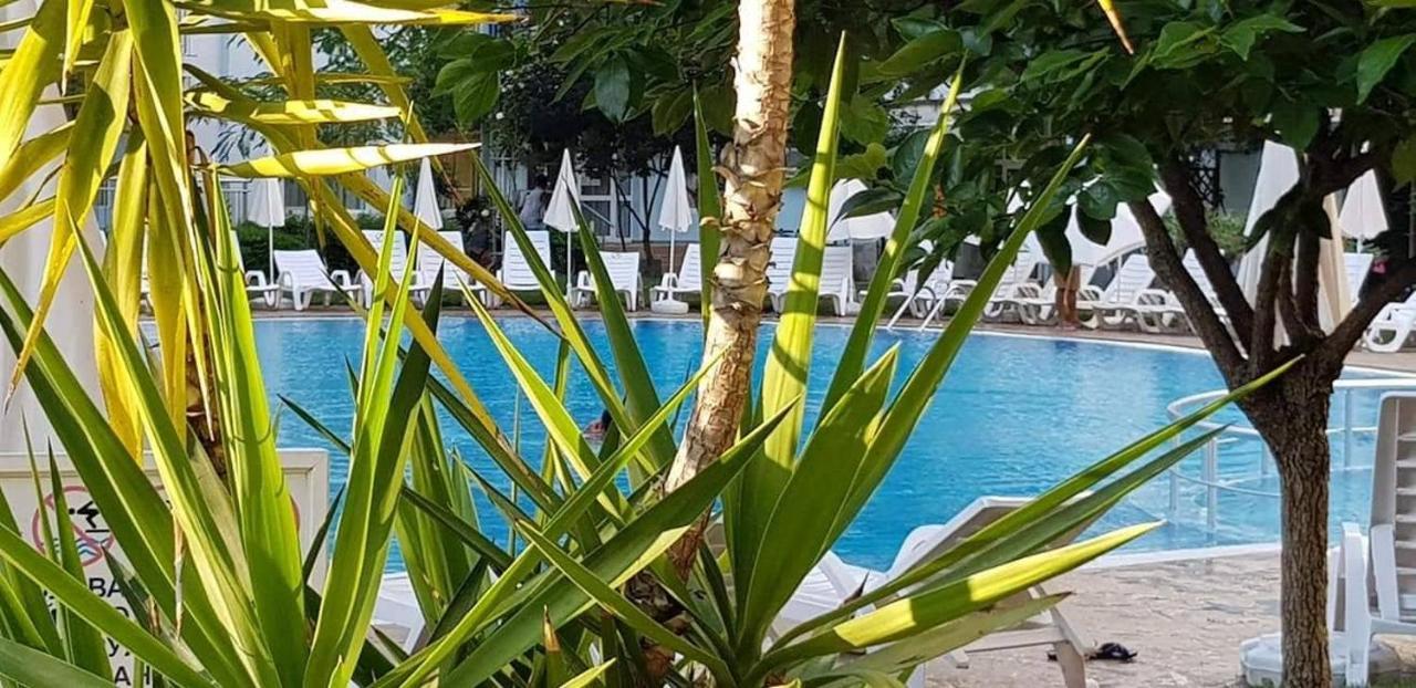 סאני ביץ' Yassen Holiday Village מראה חיצוני תמונה
