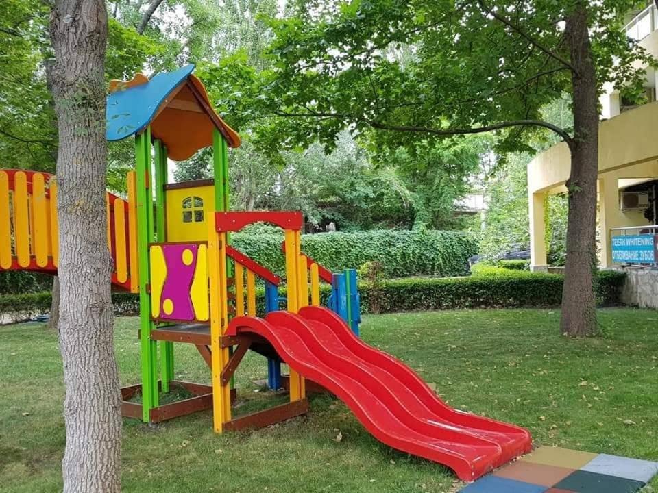 סאני ביץ' Yassen Holiday Village מראה חיצוני תמונה